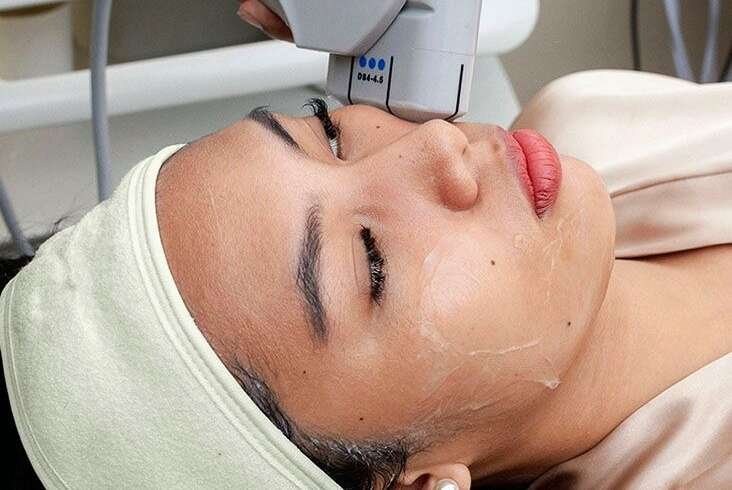 How Does HIFU Treatment Work for Skin Tightening?