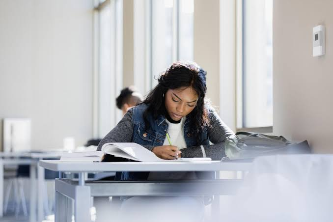 AI Leader Study Guide: Master Generative AI Strategy and Prepare for Leadership Success
