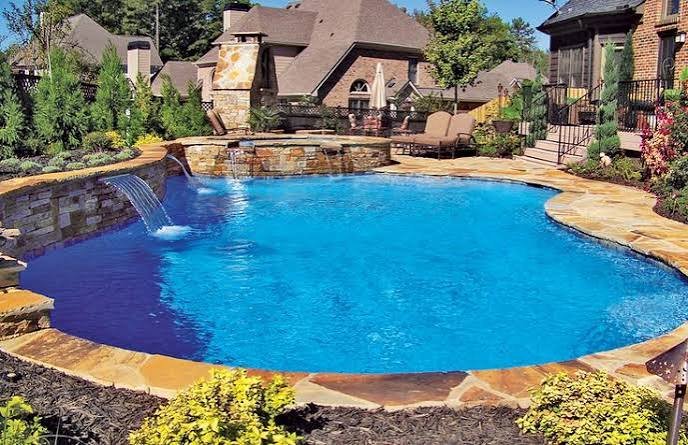  Give Your Pool a Fresh New Look