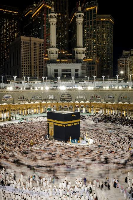 How to Choose the Right Umrah Packages for a Peaceful Journey
