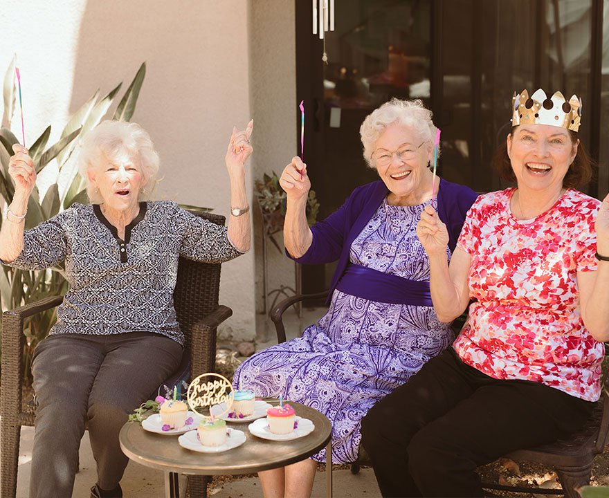 A Helpful Family Guide to Senior Living in Camarillo.