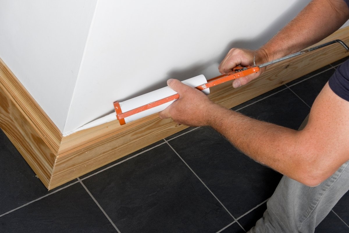 Caulking Skirting: How to Seal Skirting Boards for a Clean Professional Finish